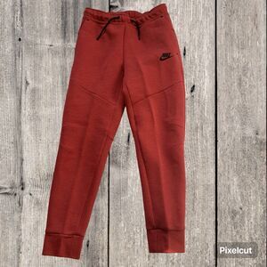 Nike Sportswear Tech Fleece Jogger Pants Boys Youth Size M HV5869 672 NWT